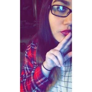 Meet your Posher, Nina